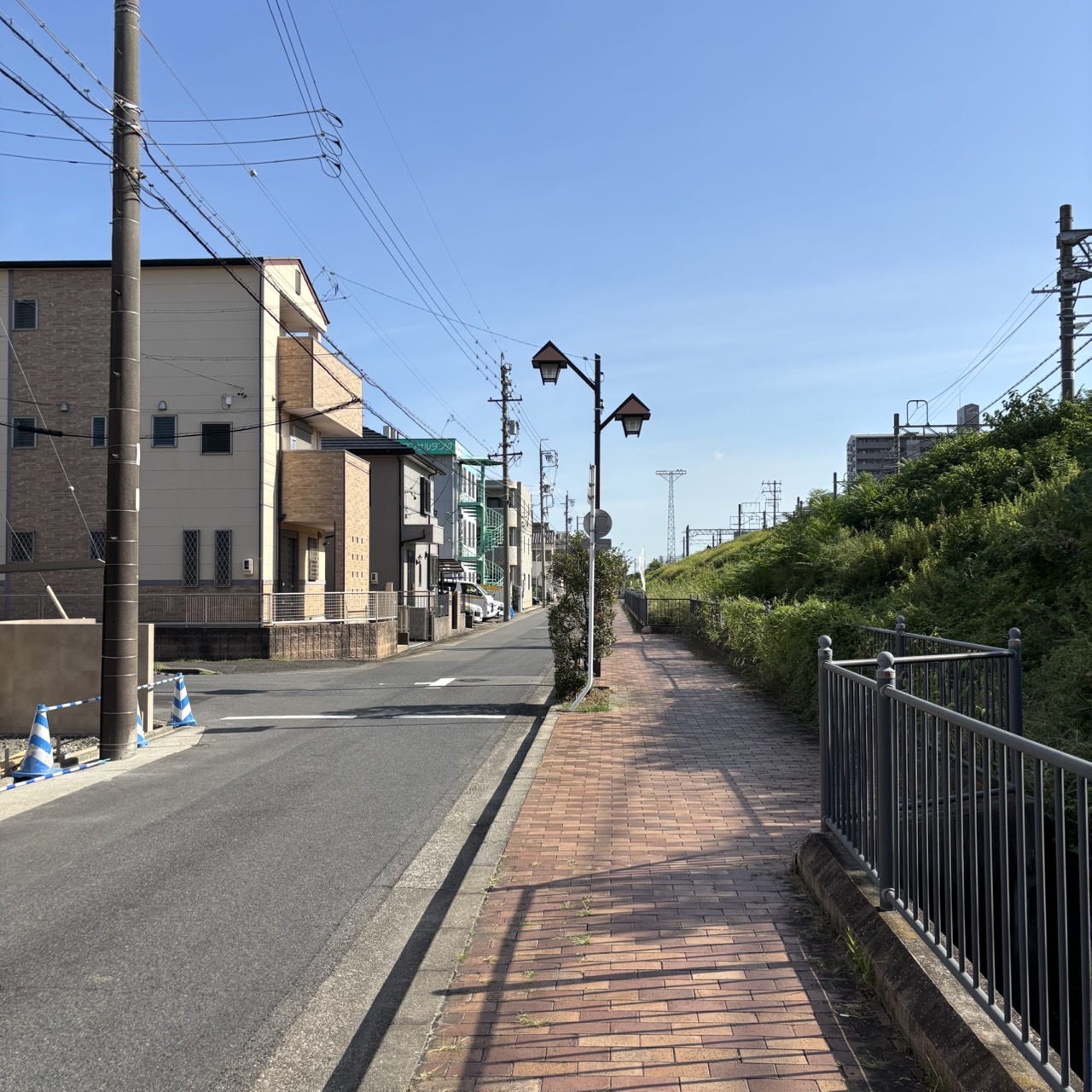 事務所が入っているビルの外観